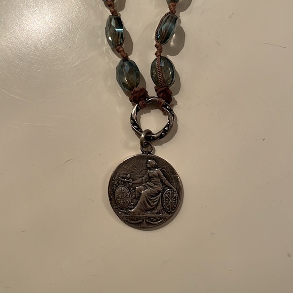 Cynthia Dugan Crystal Medallion Necklace - Picture 4 of 5